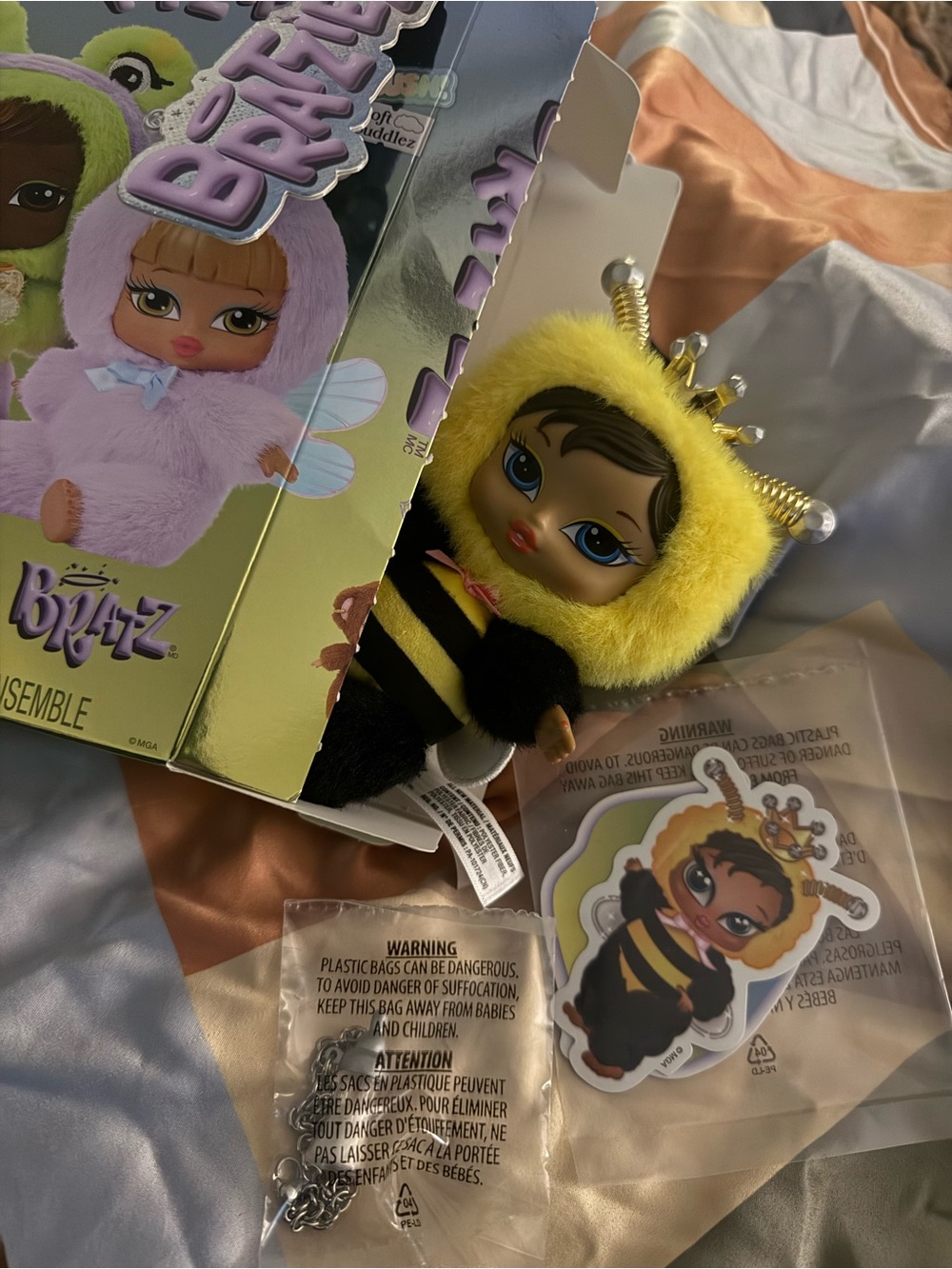 Queen B Nevra Bratziez Bestiez